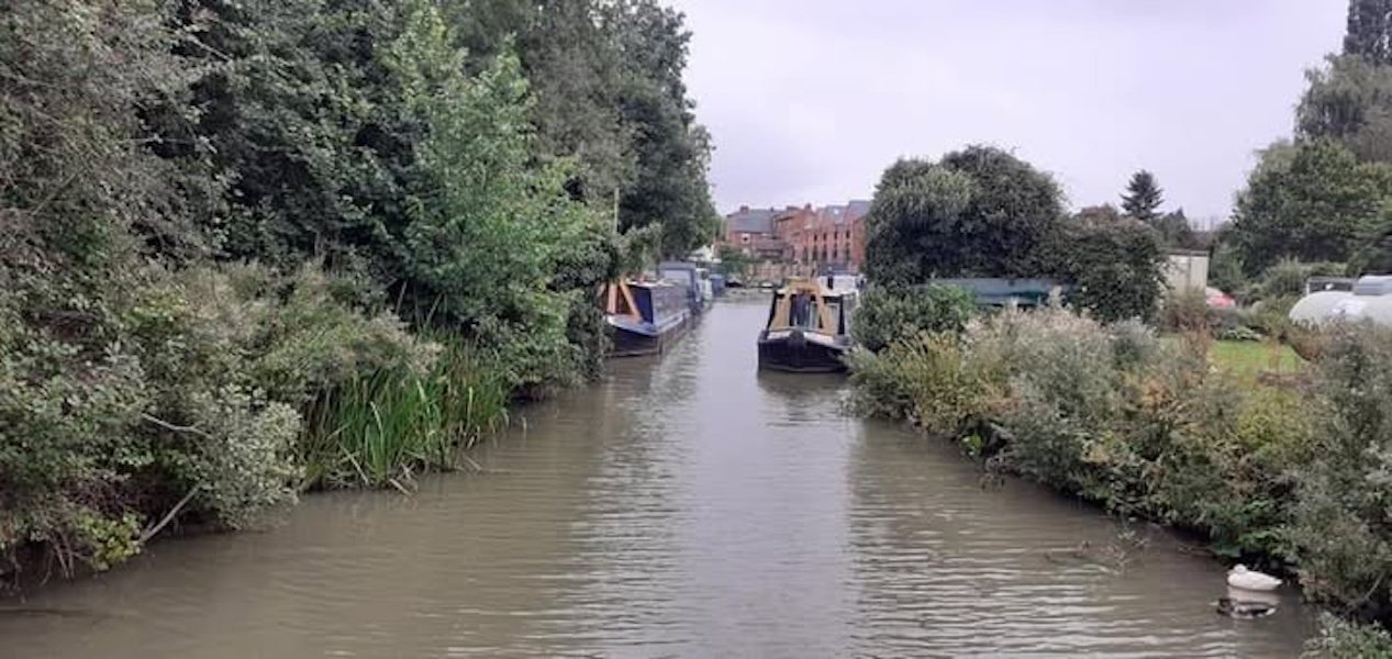 Hinckley Wharf CIC is a Community Interest Company dedicated to supporting, promoting, and safeguarding water-based community activities in Hinckley, Leicestershire. We bring together local clubs, charities, and volunteer groups who use the Ashby Canal and surrounding waterways as a base for education, recreation, and community wellbeing.