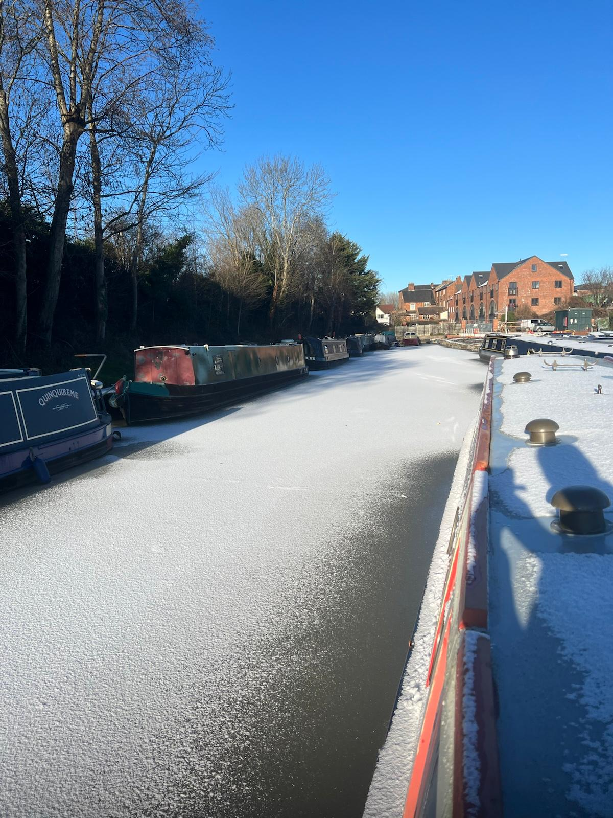 Hinckley Wharf CIC is a Community Interest Company dedicated to supporting, promoting, and safeguarding water-based community activities in Hinckley, Leicestershire. We bring together local clubs, charities, and volunteer groups who use the Ashby Canal and surrounding waterways as a base for education, recreation, and community wellbeing.